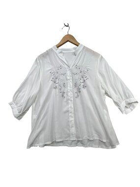 Womens Lightweight Button Front Blouse XL White Embroidered Floral